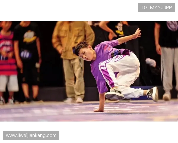 上海街舞队在极限运动世界杯中以56分高居积分榜首位