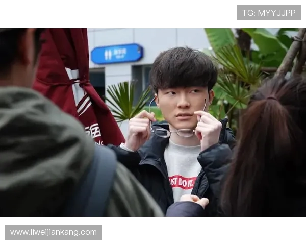 以Ruler射手为核心探讨电竞选手心理素质与团队协作影响研究